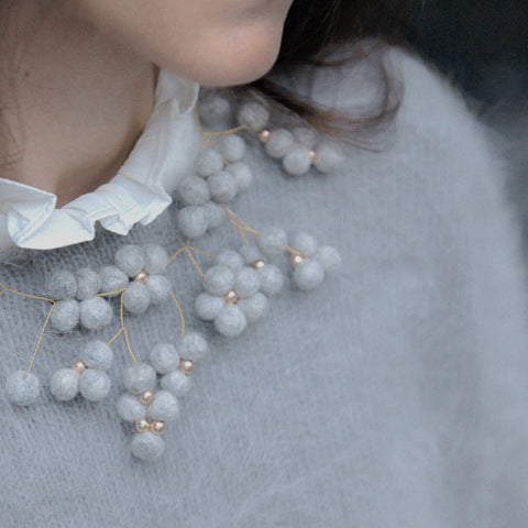 Necklace Sakura Grey